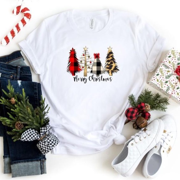 4 CHRISTMAS TREES GRAPHIC TEE-WHITE - Picture 2 of 5